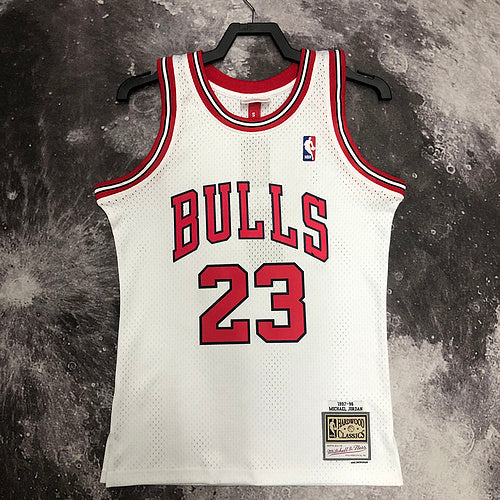 Chicago Bulls Michael Jordan 1997/98 White Jersey By Mitchell & Ness